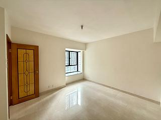 Mid Levels Central - The Grand Panorama 06