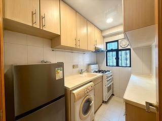 Mid Levels Central - The Grand Panorama 10