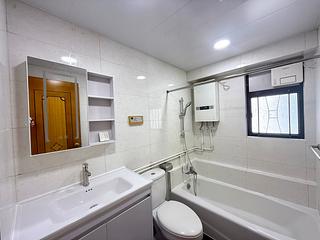 Mid Levels Central - The Grand Panorama 07