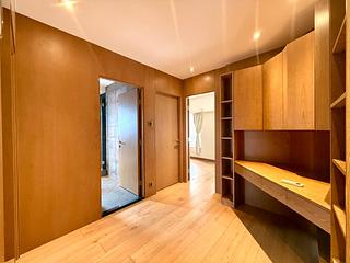 Mid Levels Central - Yukon Court 24
