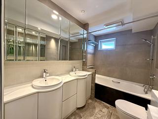 Mid Levels Central - Yukon Court 20