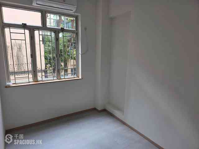 Sai Ying Pun - 1C, High Street 11