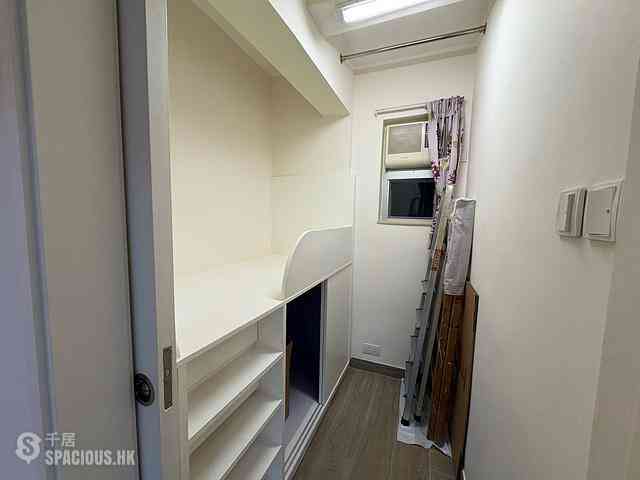Causeway Bay - Yee Hing Building 06