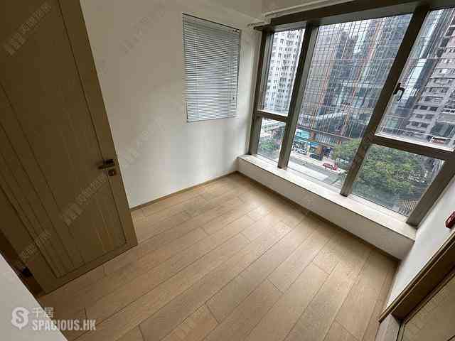 Fortress Hill - Harbour Glory Block 5 09