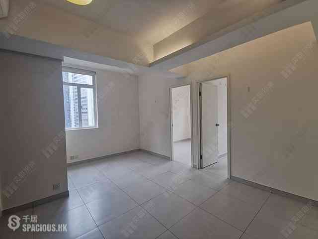 Wan Chai - Hay Wah Building Block A 02