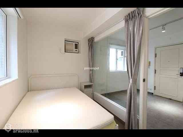 Wan Chai - Galway Court 06
