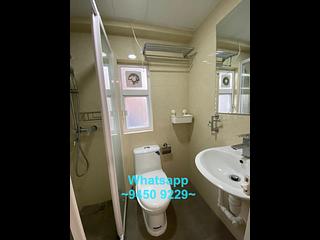 Sheung Wan - 70, Des Voeux Road West 02