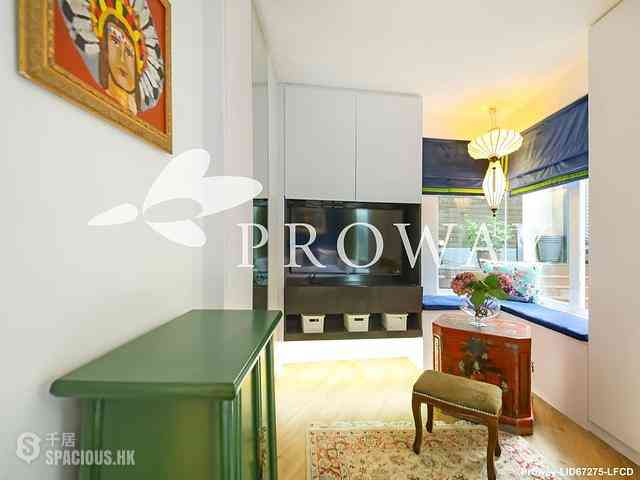 Stubbs Road - The Notting Hill 10