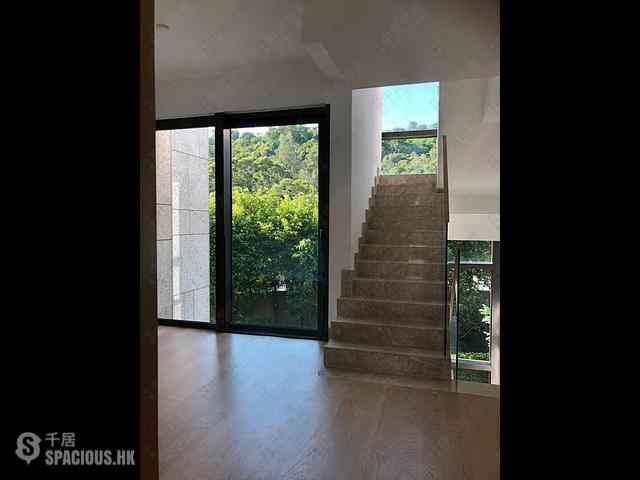 Siu Lam - Peak Castle 11