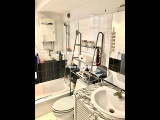 Discovery Bay - Discovery Bay Phase 5 Greenvale Village Greenburg Court (Block 2) 2 03