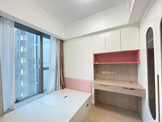 Fortress Hill - Harbour Glory Block 8 09