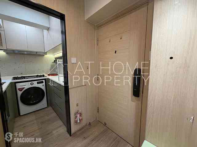 Sai Ying Pun - Yue Sun Mansion 04