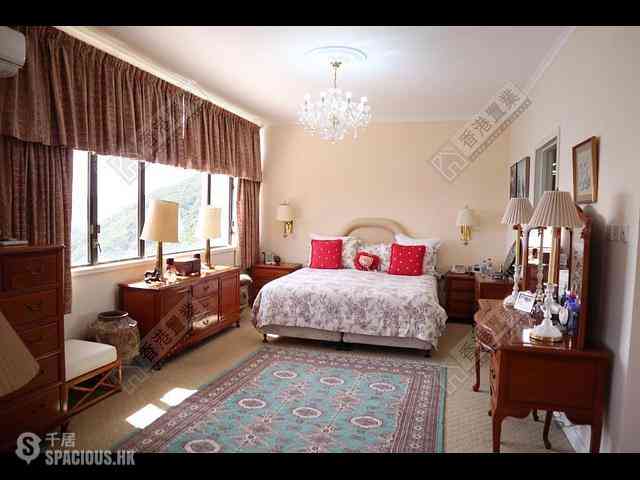 Chung Hom Kok - Coral Villas 04