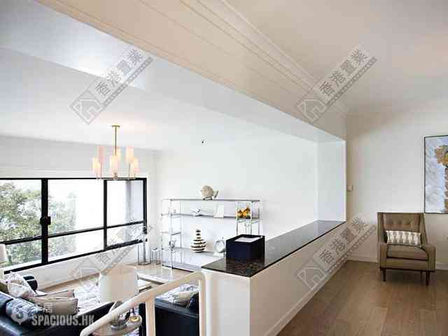 Chung Hom Kok - Coral Villas 05