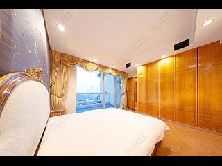 The Peak - Sunshine Villa 08