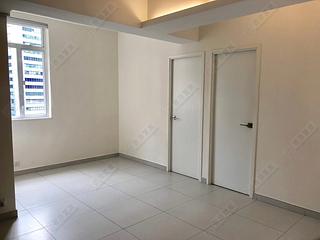 Wan Chai - Hay Wah Building Block A 06