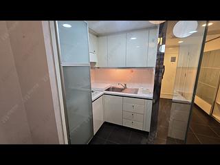 Wan Chai - Convention Plaza Apartments 05