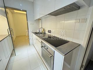 Happy Valley - 5-5A, Wong Nai Chung Road 06