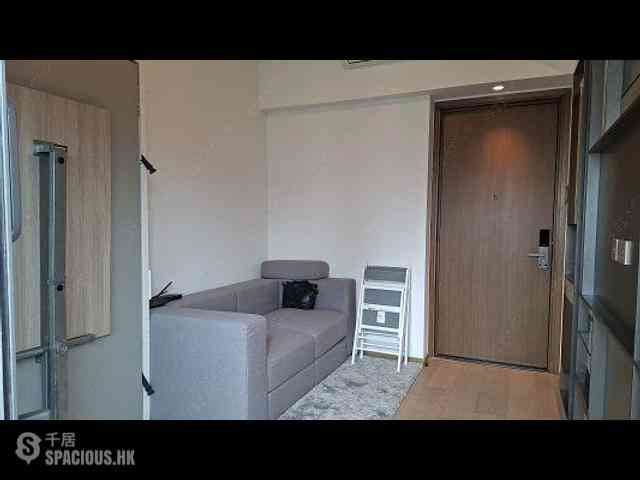 Sai Ying Pun - 15 Western Street 01