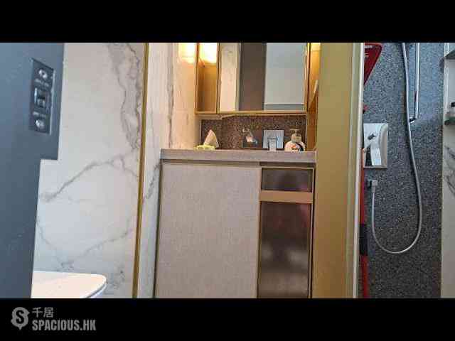 Sai Ying Pun - 15 Western Street 03