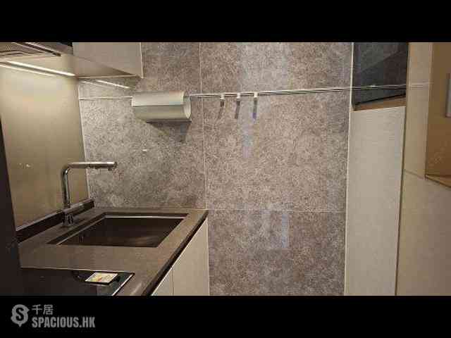 Sai Ying Pun - 15 Western Street 04