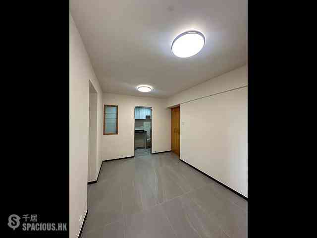 Kennedy Town - Pearl Court Block B 01