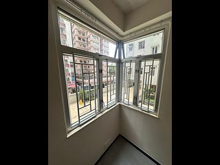 Kennedy Town - Pearl Court Block B 07