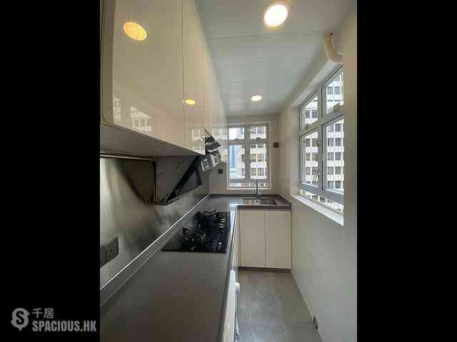 Wan Chai - Tak On Mansion 10