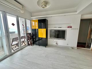 Causeway Bay - Bay View Mansion 03