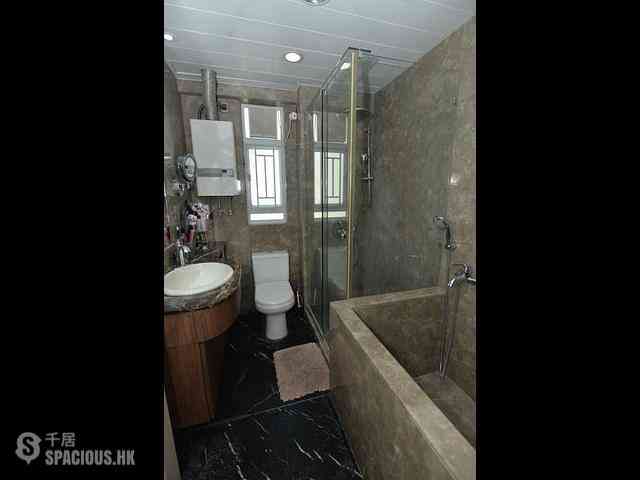 Braemar Hill - Ho King View 04