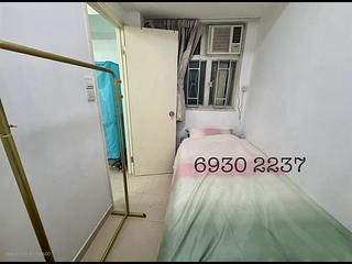 Sai Ying Pun - Kwan Yick Building 02