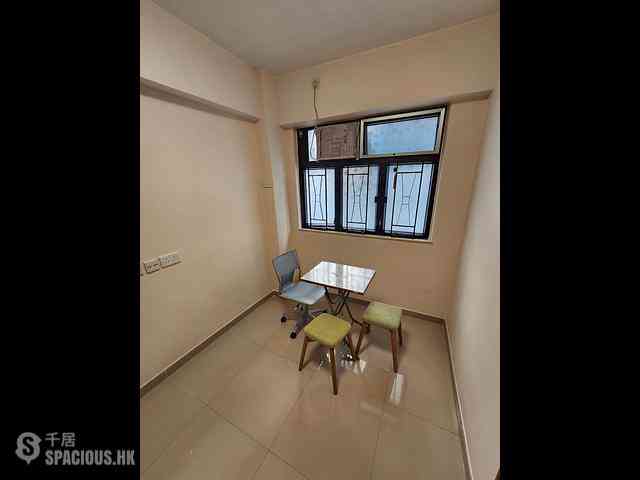 Sai Ying Pun - The First Building 04