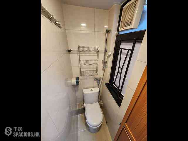 Sai Ying Pun - The First Building 08