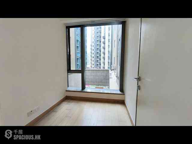 Tseung Kwan O - Capri Block 2 04