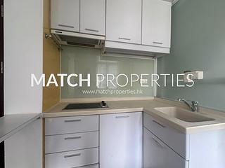 Central - 16, Gough Street 06
