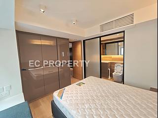 Wan Chai - 15, St. Francis Street 07
