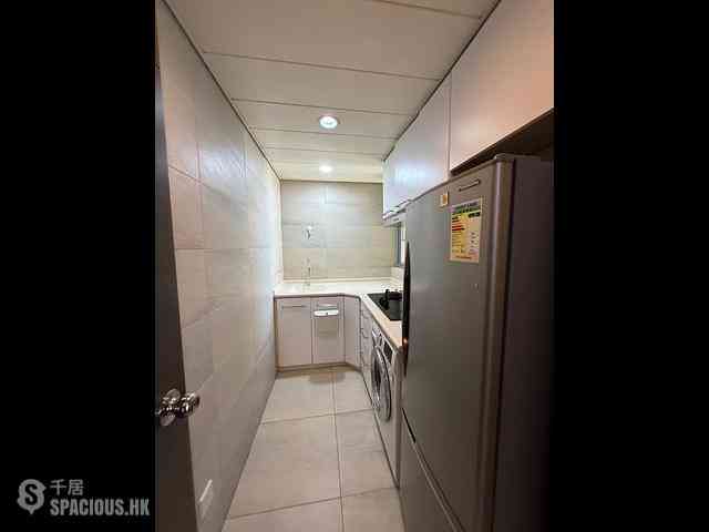 Sai Wan Ho - Grand Promenade Block 1 07