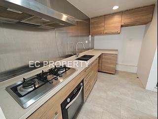 Causeway Bay - Riviera Mansion 07