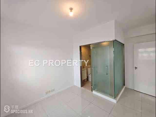Causeway Bay - Riviera Mansion 13
