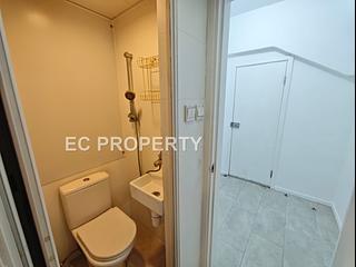 Causeway Bay - Riviera Mansion 14