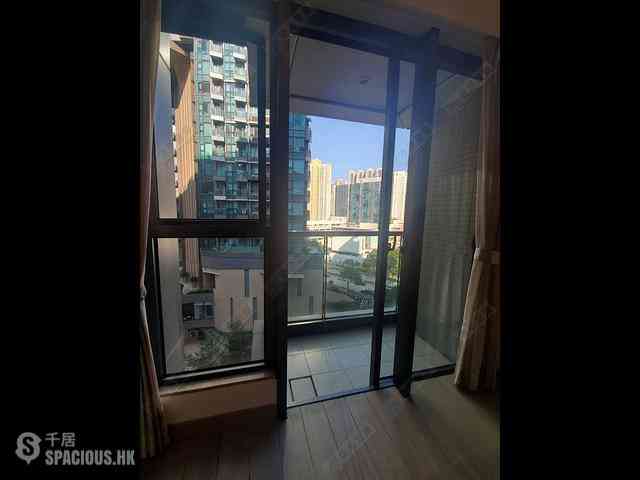 Tseung Kwan O - The Wings Ocean Wings Block 6B 03