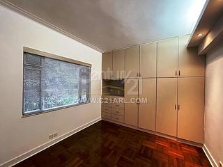 Mid Levels Central - Welsby Court 04