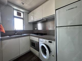 Tai Kok Tsui - Florient Rise Tower 3 04