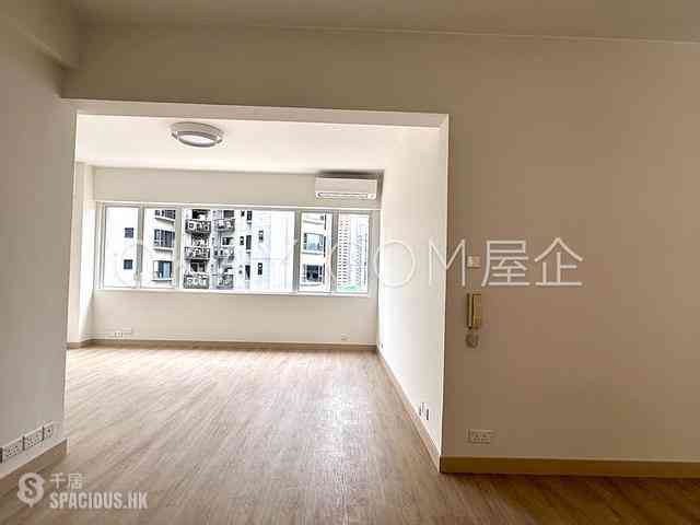 Mid Levels Central - Chenyu Court 02
