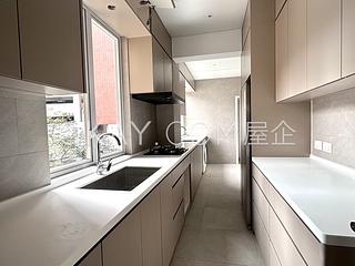 Mid Levels Central - Chenyu Court 05
