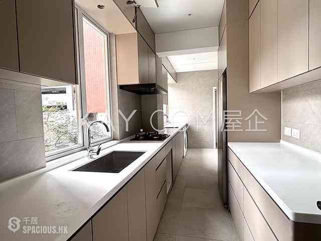 Mid Levels Central - Chenyu Court 05