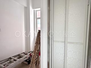 Mid Levels Central - Chenyu Court 06