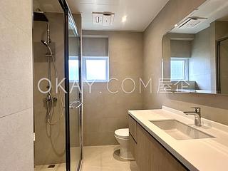 Mid Levels Central - Chenyu Court 11