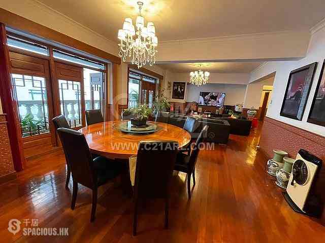 Mid Levels Central - Ivory Court 01