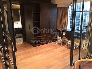 Central - The Royal Court 06